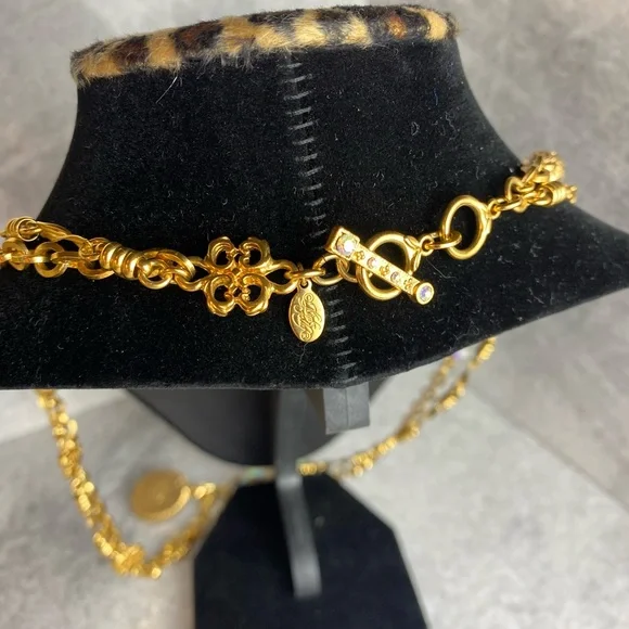 Kirk’s Folly AB angel necklace - Picture 7 of 8